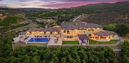 36852 Calle de Lobo Road, Murrieta