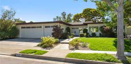 19281 Sierra Inez Road, Irvine