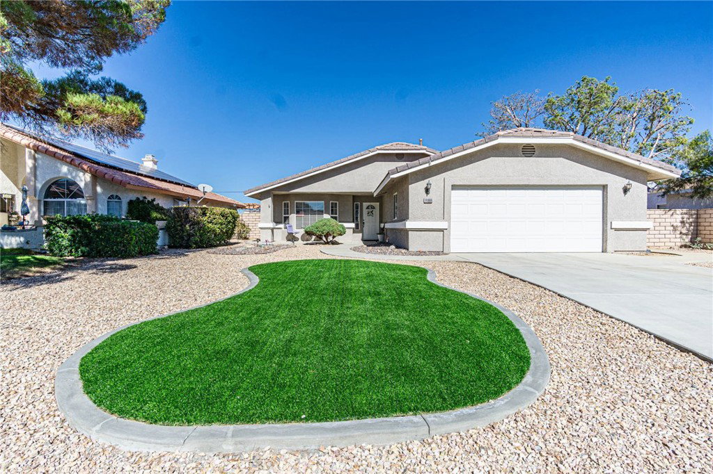 14666 Cool Glen, Helendale, 92342 | MLS #HD26107081 Helendale