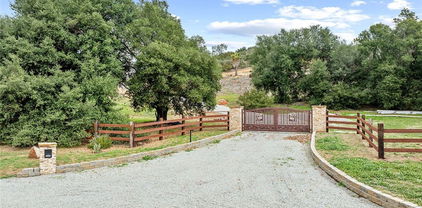 39948 Avenida La Cresta, Murrieta