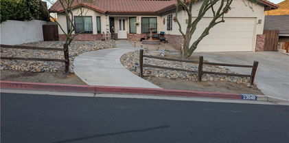 23040 Giant Fir Place, Canyon Lake