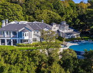 940 E Oakmont Drive, Los Angeles image