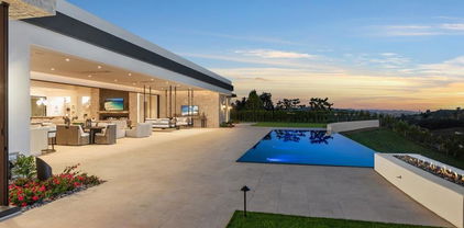 5968 Ladys Secret Ct, Rancho Santa Fe