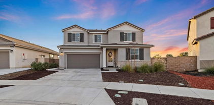 2823 Moonshimmer Street, Hemet
