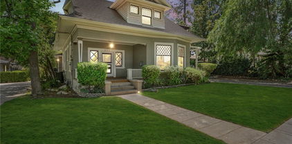 337 S Center Street, Redlands