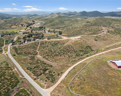 32955 Buckskin Road, Temecula