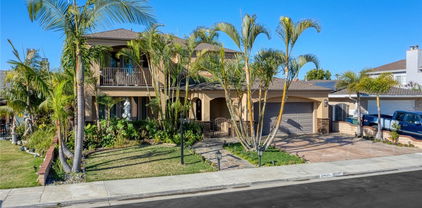 21131 Greenboro Lane, Huntington Beach
