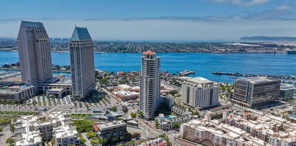 700 W Harbor Dr Unit 1306, Downtown