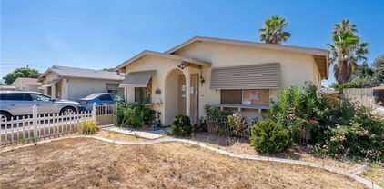 1887 Calle Amargosa, Hemet