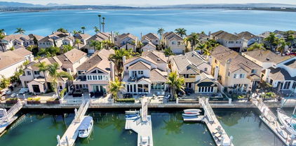 40 Spinnaker Way, Coronado