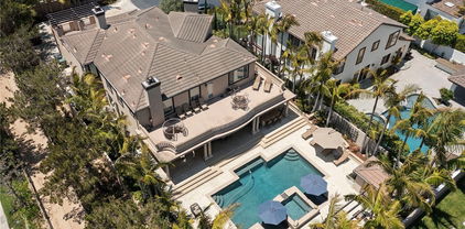 18976 Rockinghorse Lane, Huntington Beach