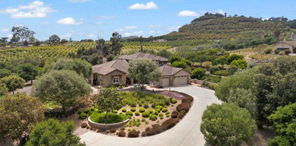 332 Lemonwood Dr, Fallbrook