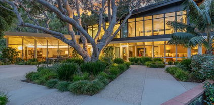 2179 Mandeville Canyon Road, Los Angeles