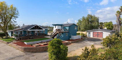 1420 Idaho Ave, Escondido