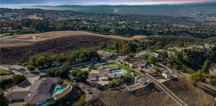 13 Buggy Whip Drive, Rolling Hills