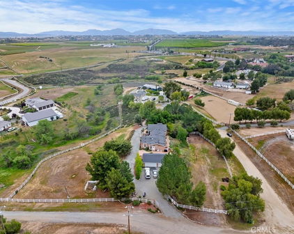 39485 Colleen Way, Temecula