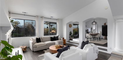 5027 Sleeping Indian Road, Fallbrook
