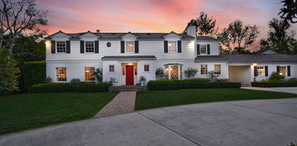 4444 Libbit Avenue, Encino