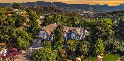 21128 Bellini Drive, Topanga