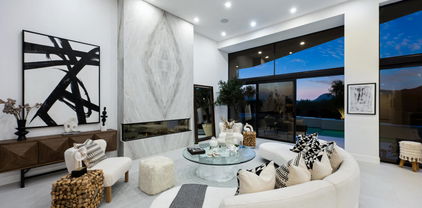 160 Kiva Drive, Palm Desert