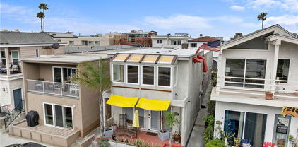 1623 W Balboa Boulevard, Newport Beach
