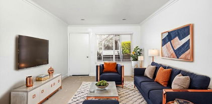 27725 Mountain Meadow Rd Unit 35, Escondido