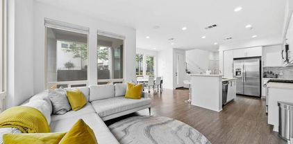 2335 Aperture Circle, Mission Valley