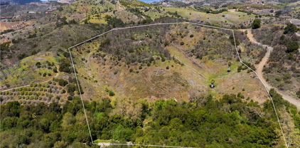 Avenida Del Oro, Temecula