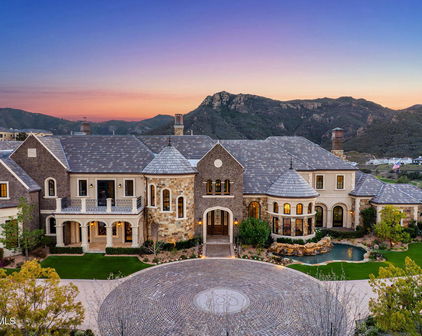 2474 Newbern Court, Thousand Oaks