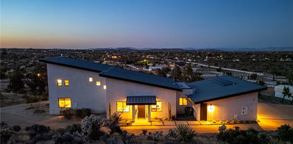 58425 Sierra Vista Drive, Yucca Valley