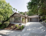 2101 El Arbolita Drive, Glendale image