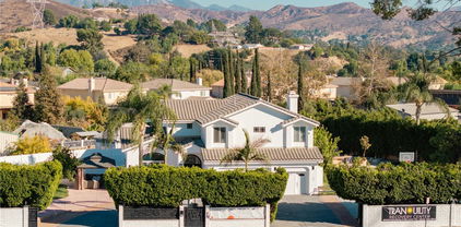 11310 Wentworth Street, Sun Valley