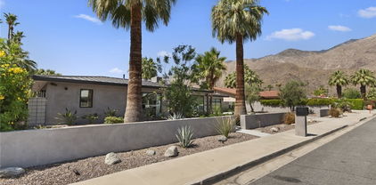 675 E Mesquite Avenue, Palm Springs