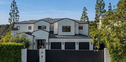 11753 Wetherby Lane, Los Angeles