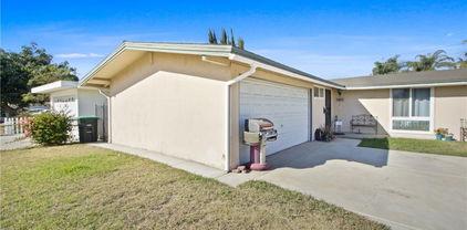 2425 W Palm Avenue, Orange