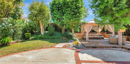 31 Glorieta E, Irvine