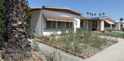 841 S Lyon Avenue, Hemet