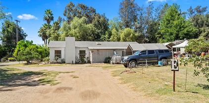 2243 N Nutmeg Street, Escondido