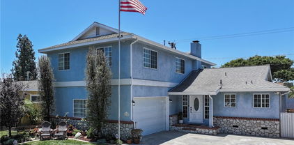 5719 Faust Avenue, Lakewood