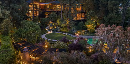 900 Napoli Drive, Pacific Palisades
