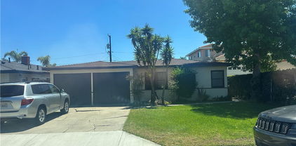 225 Knox, Costa Mesa