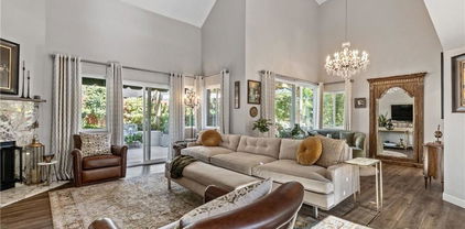 2708 Grove Ave, Carlsbad