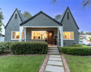 2309 E Glenoaks Boulevard, Glendale image