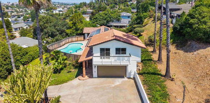909 Donnan Place, Vista