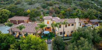 21128 Via Los Laureles, Murrieta