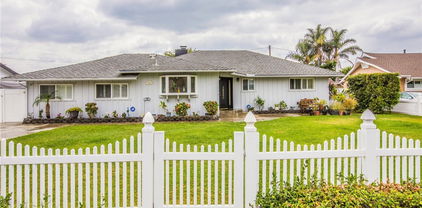 18672 Spaulding Avenue, North Tustin