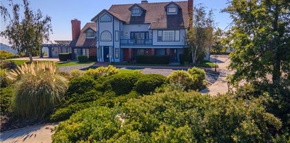 26710 Camino Seco, Temecula