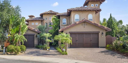 6811 Vianda Court, Carlsbad