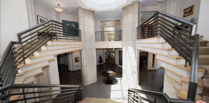 14035 Aubrey Road, Beverly Hills