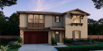 2004 Saguaro Glen, Escondido